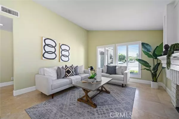 Lake Forest, CA 92630,22292 Silent BRK