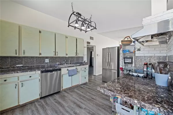 Anaheim, CA 92804,2273 W Judith LN