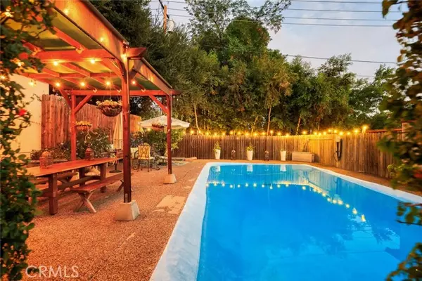 Burbank, CA 91501,900 E Santa Anita