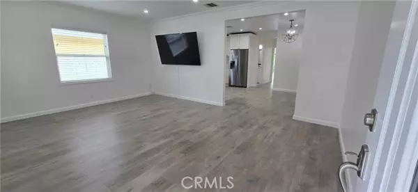 Reseda, CA 91335,7512 Jamieson Ave