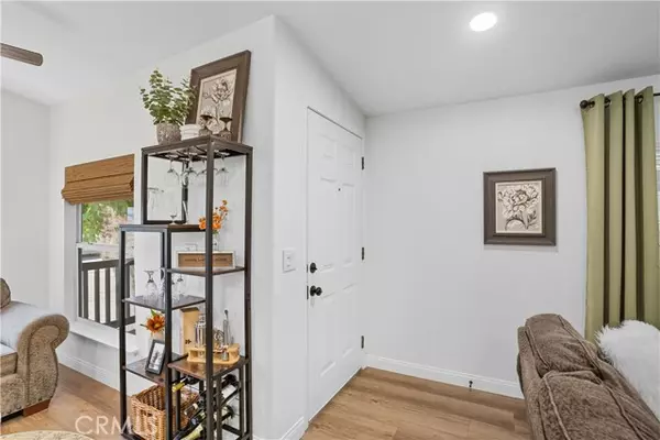 Lake Elsinore, CA 92530,31750 Machado 7