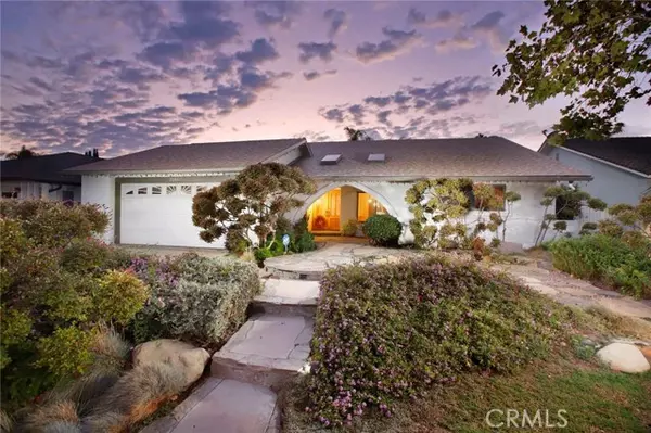 26861 Cuatro Milpas, Valencia, CA 91354