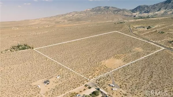 Lucerne Valley, CA 92356,0 Fairlane RD