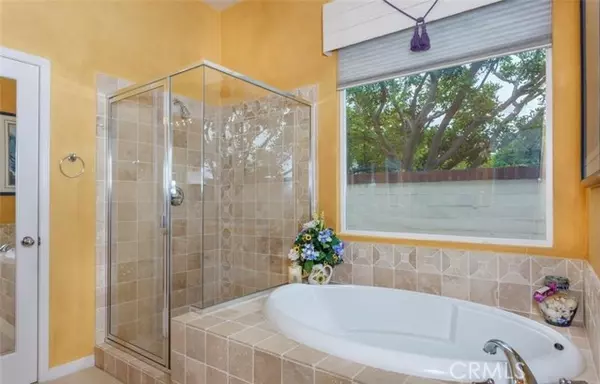 Orange, CA 92869,910 N Big Sky LN
