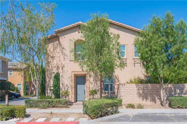 Ontario, CA 91764,2993 E Via Corvina
