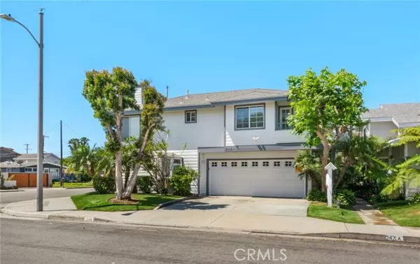 245 Palmer St., Costa Mesa, CA 92627