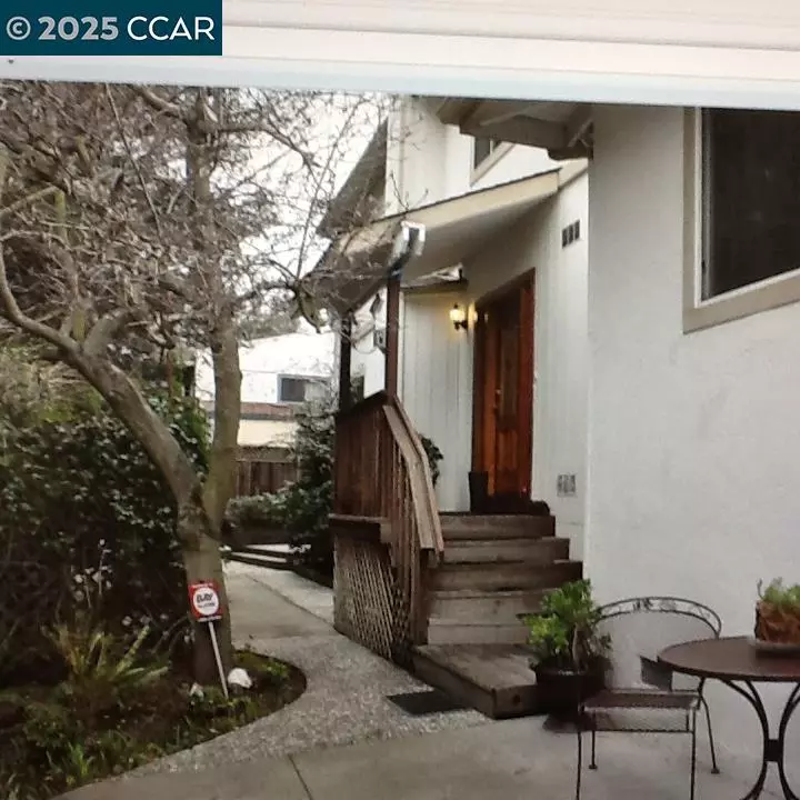 Walnut Creek, CA 94597,1355B Springbrook Rd