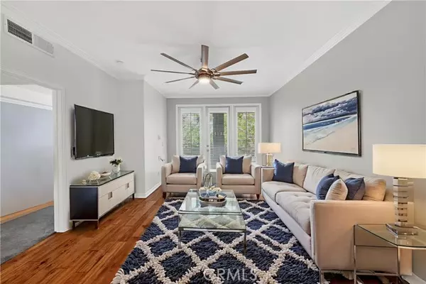 2243 Martin 107, Irvine, CA 92612