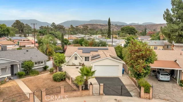 Pacoima, CA 91331,11552 Fellows