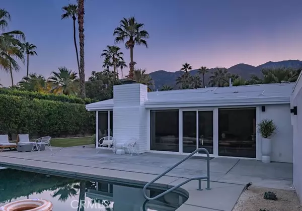 Palm Springs, CA 92264,965 E Twin Palms