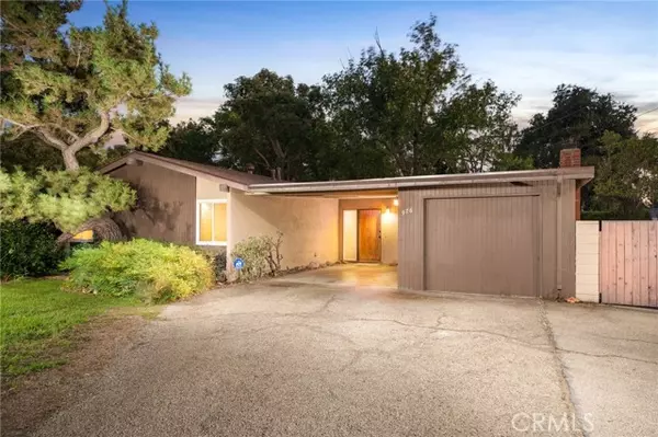 Claremont, CA 91711,976 Butte ST