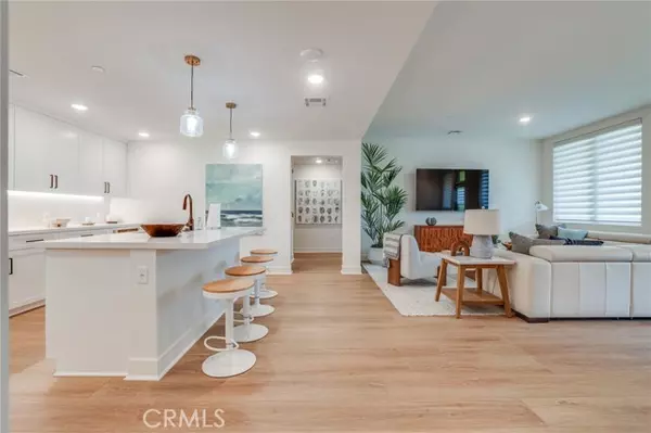 414 Main ST, Huntington Beach, CA 92648