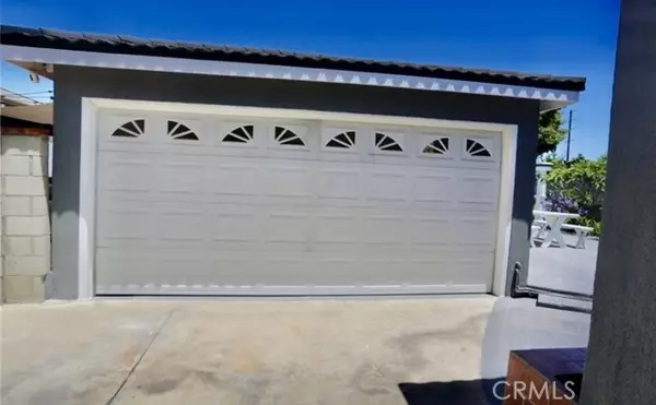 Wilmington, CA 90744,1526 Lakme AVE