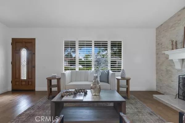 Carpinteria, CA 93013,5404 Granada WAY