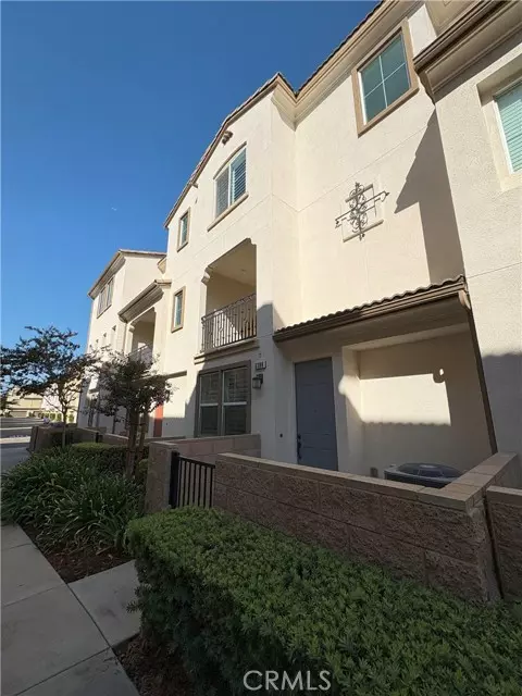 Eastvale, CA 91752,6388 Pictor