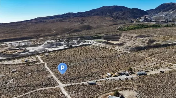 Lucerne Valley, CA 92356,716 Meehleis RD