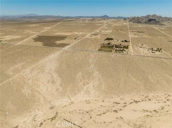 Lucerne Valley, CA 92356,705 Cambria RD