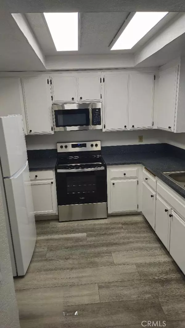 Claremont, CA 91711,517 Wayland CT