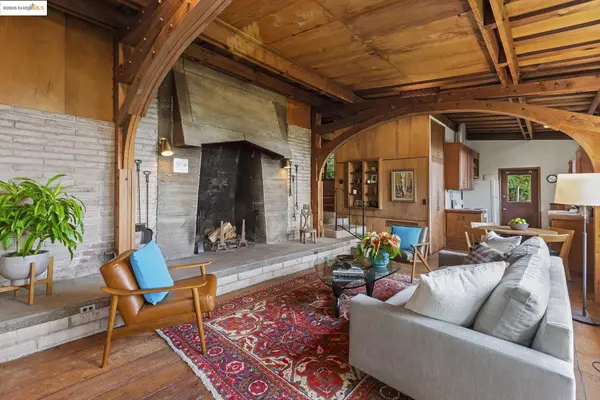2 Maybeck Twin Dr, Berkeley, CA 94708