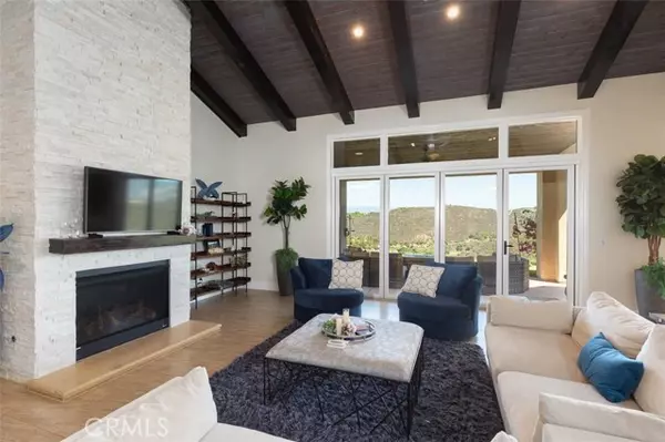 Vista, CA 92084,2260 Panoramic