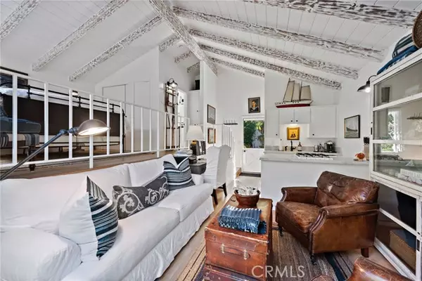 Laguna Beach, CA 92651,31531 Bluff DR Back