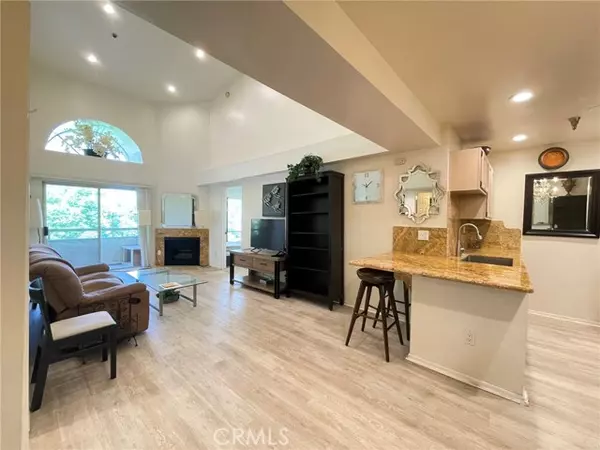 10960 Ashton 403, Los Angeles, CA 90024