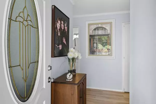 Oceanside, CA 92057,4394 Dowitcher