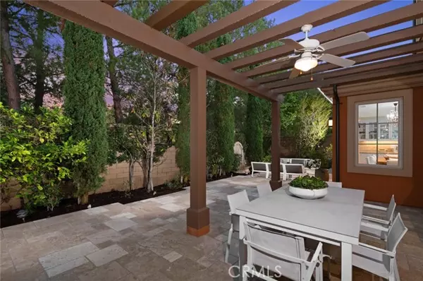 Irvine, CA 92618,64 Tesoro