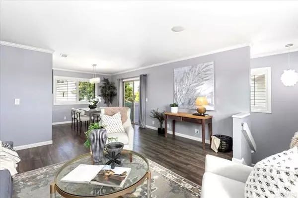 Carlsbad, CA 92009,3137 Avenida Topanga