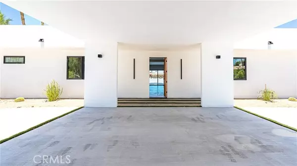 Palm Desert, CA 92260,72930 Willow