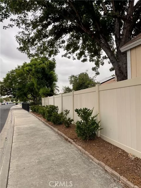 Highland, CA 92346,7597 Cram RD