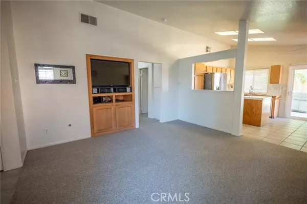 Victorville, CA 92392,13554 Monterey