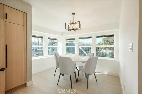 Tarzana, CA 91356,18848 Collins