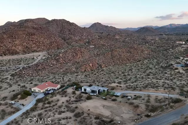 6935 Alturas, Joshua Tree, CA 92252