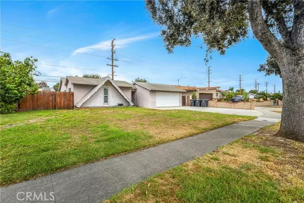 Santa Ana, CA 92704,2029 West Flora ST