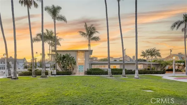 Long Beach, CA 90803,15 The Colonnade