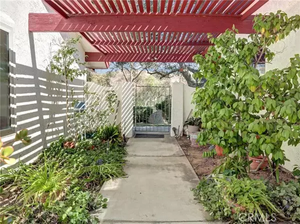 Chino Hills, CA 91709,16414 Blue Grass LN