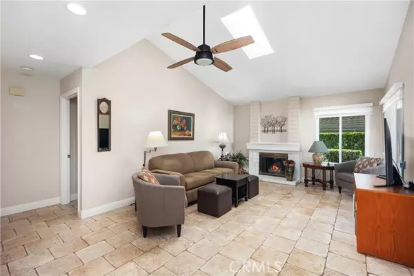 Mission Viejo, CA 92692,27705 Via Rodrigo