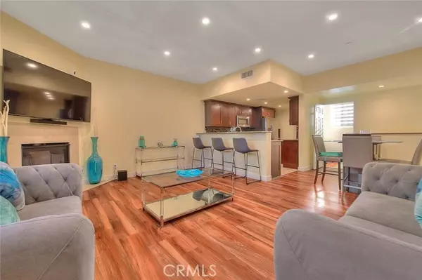 900 S Dwight AVE 103, Compton, CA 90220