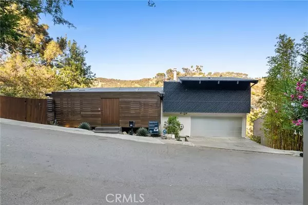 Los Angeles, CA 90046,2522 Zorada DR