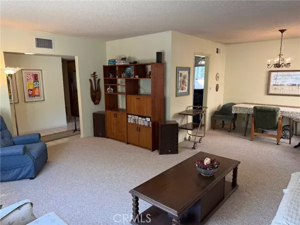 Lancaster, CA 93535,1017 E Avenue J5