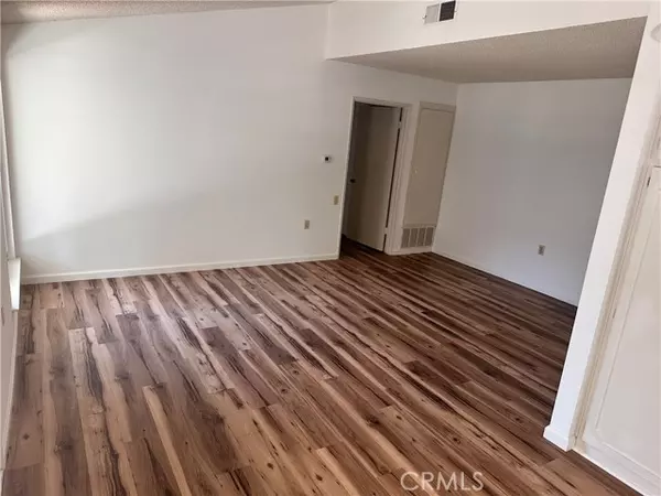 Newhall, CA 91321,19235 Avenue Of The Oaks C