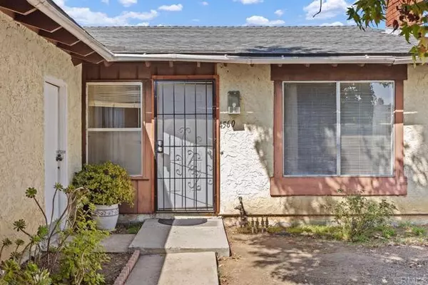 Oceanside, CA 92057,4560 Calle Del Palo