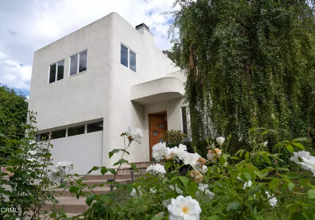 360 N Skyewiay RD, Los Angeles, CA 90049