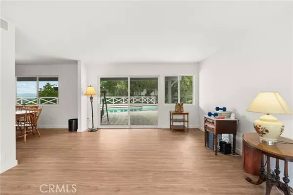 West Hills, CA 91307,23760 Harwich PL