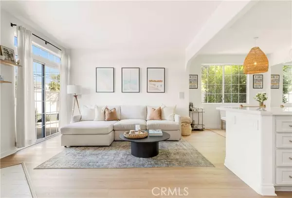 Costa Mesa, CA 92627,1596 Riverside