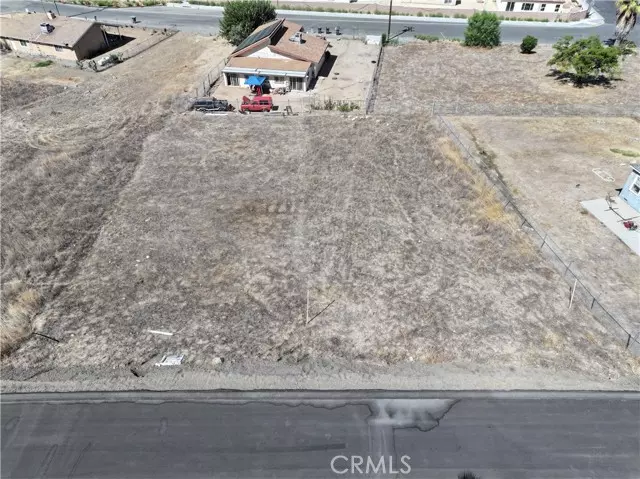 Lake Elsinore, CA 92530,0 Swan