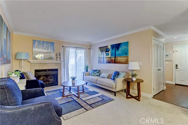 25541 Indian Hill O, Laguna Hills, CA 92653