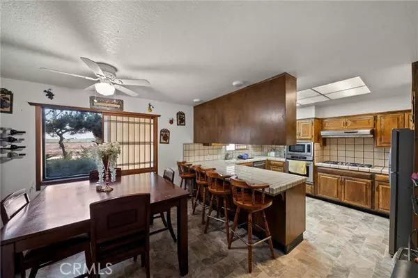 Salinas, CA 93908,23710 Potter RD