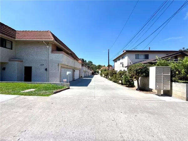 209 S Chandler AVE C, Monterey Park, CA 91754